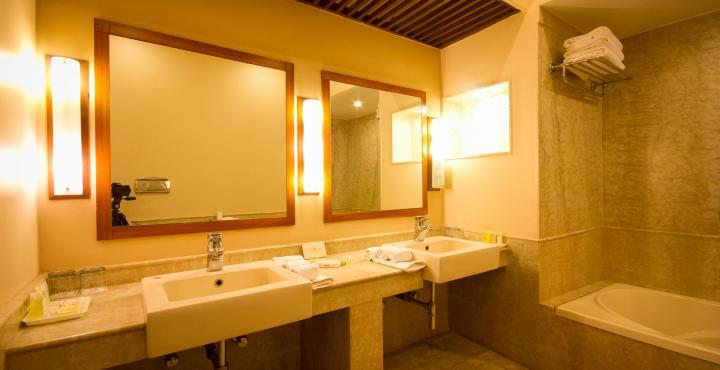 Hotel Hilltone Mount Abu Eksteriør bilde