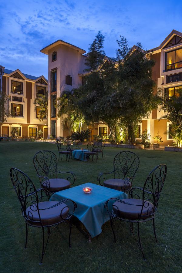 Hotel Hilltone Mount Abu Eksteriør bilde