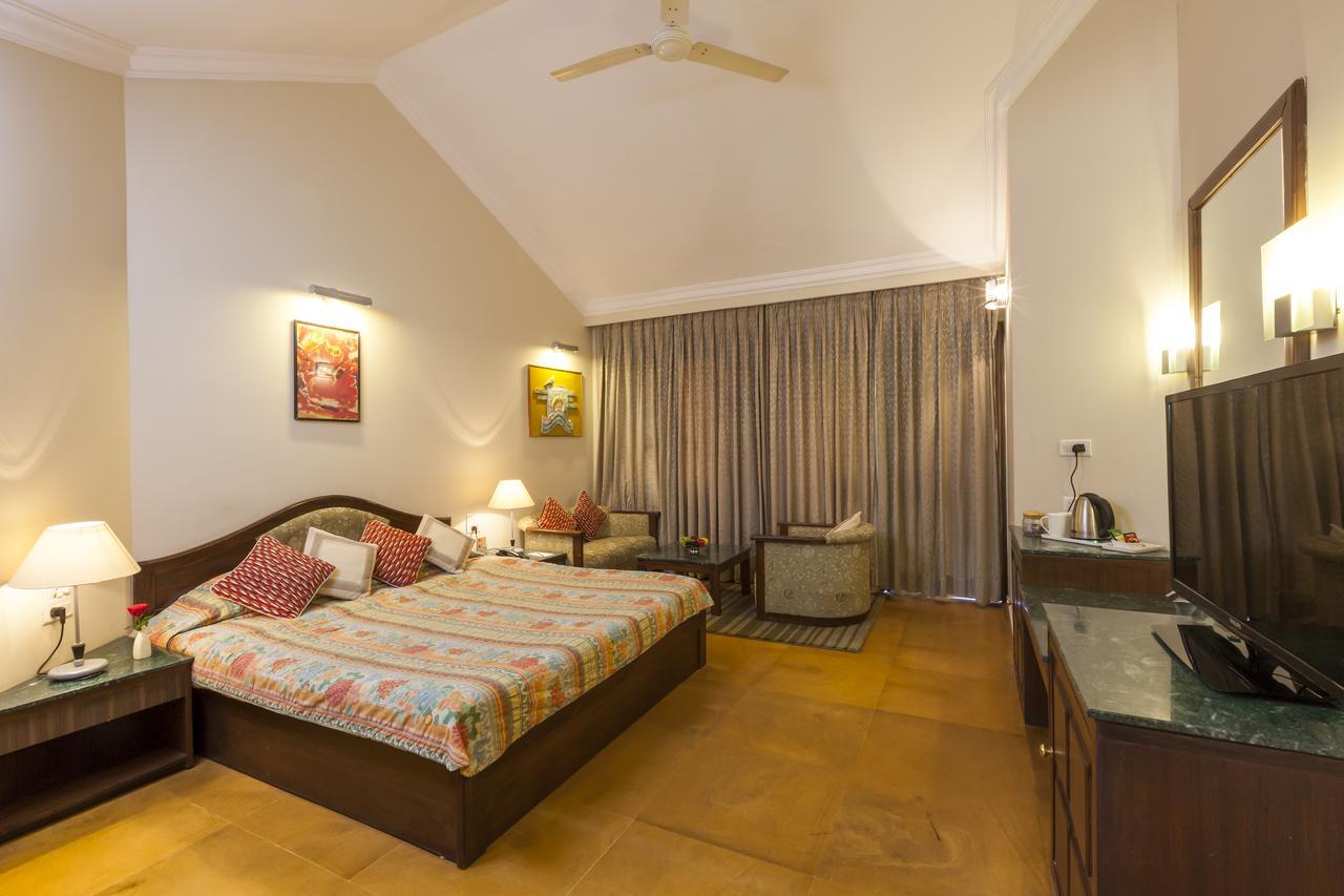 Hotel Hilltone Mount Abu Eksteriør bilde