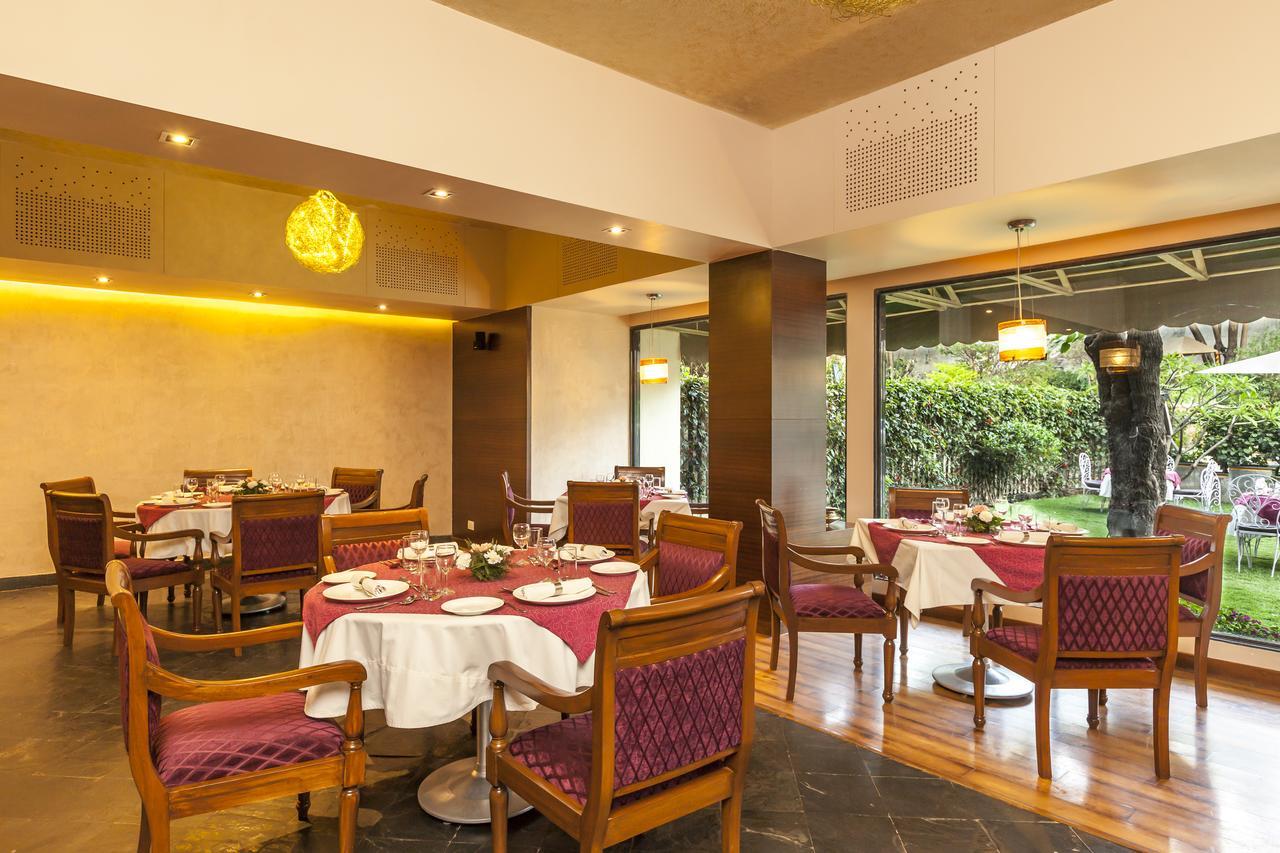 Hotel Hilltone Mount Abu Eksteriør bilde